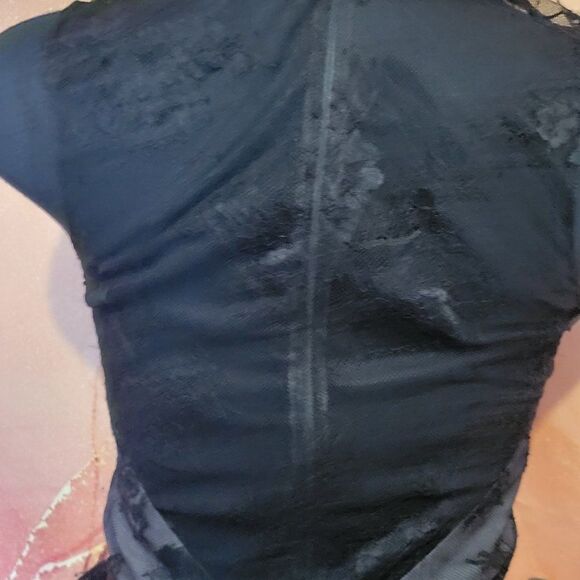 KATHARINE KIDD LACE MIDI DRESS - Picture 7 of 15